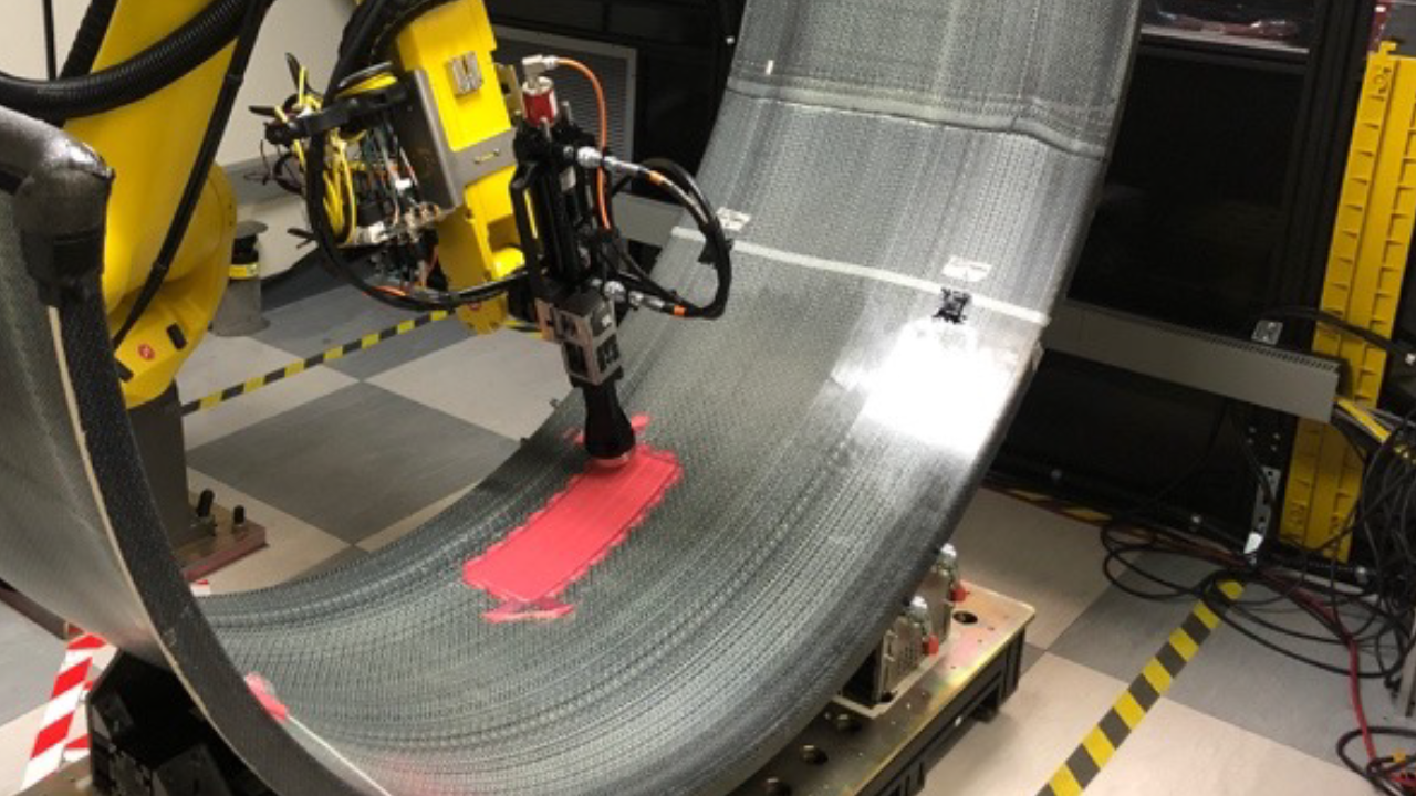 Fabrication additive de matériaux au laboratoire de Daniel Therriault