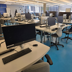 Ordinateurs de l'espace collaboratif