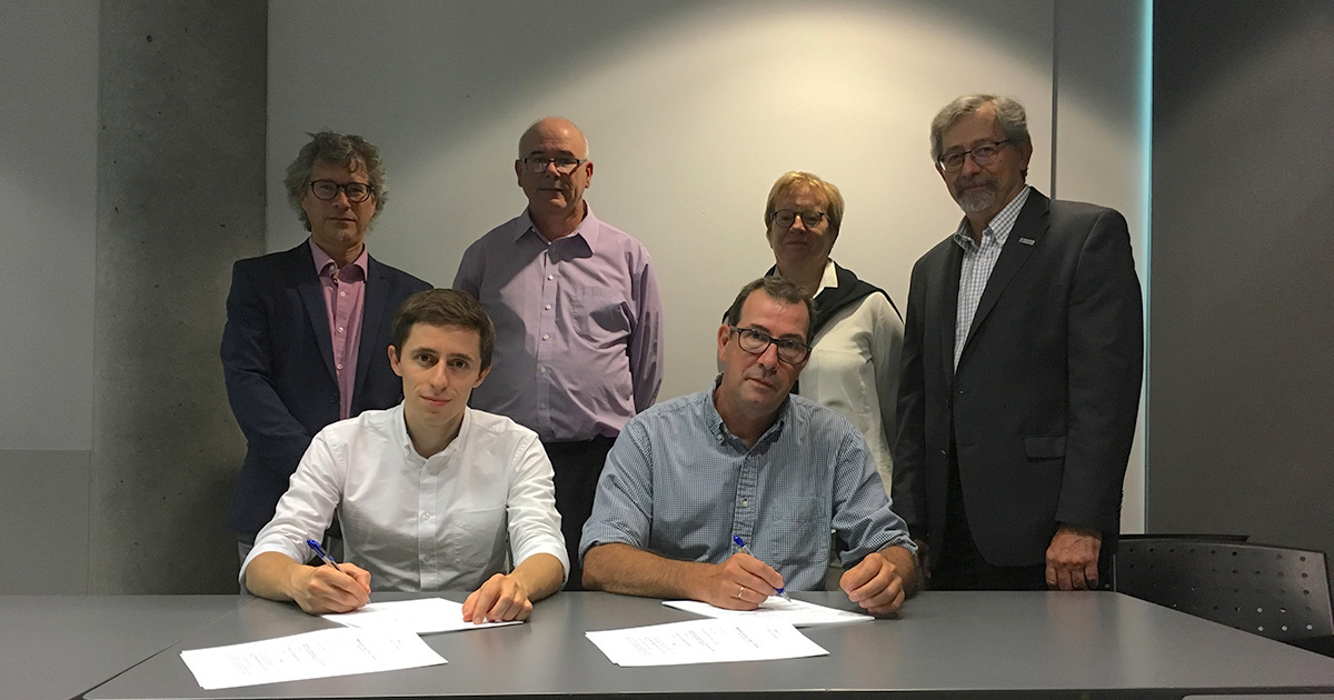 Signature de la première convention collective entre Polytechnique Montréal et l’unité des stagiaires postdoctoraux de l’ASSEP, le 15 septembre 2017.