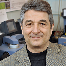 Professeur Basil Favis Professeur Basil Favis