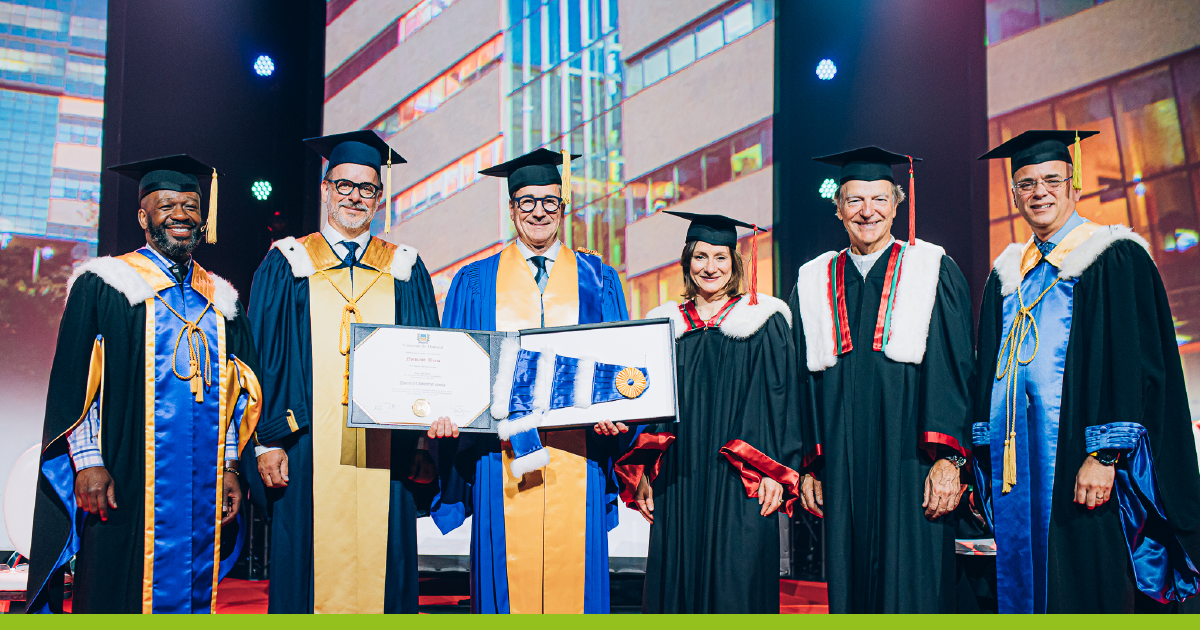 <p>{"fid":"4802","view_mode":"default","fields":{"format":"default","alignment":"","field_file_image_alt_text[und][0][value]":"Remise d'un doctorat «honoris causa» à Normand Brais à la collation des grades 2023 de Polytechnique Montréal.