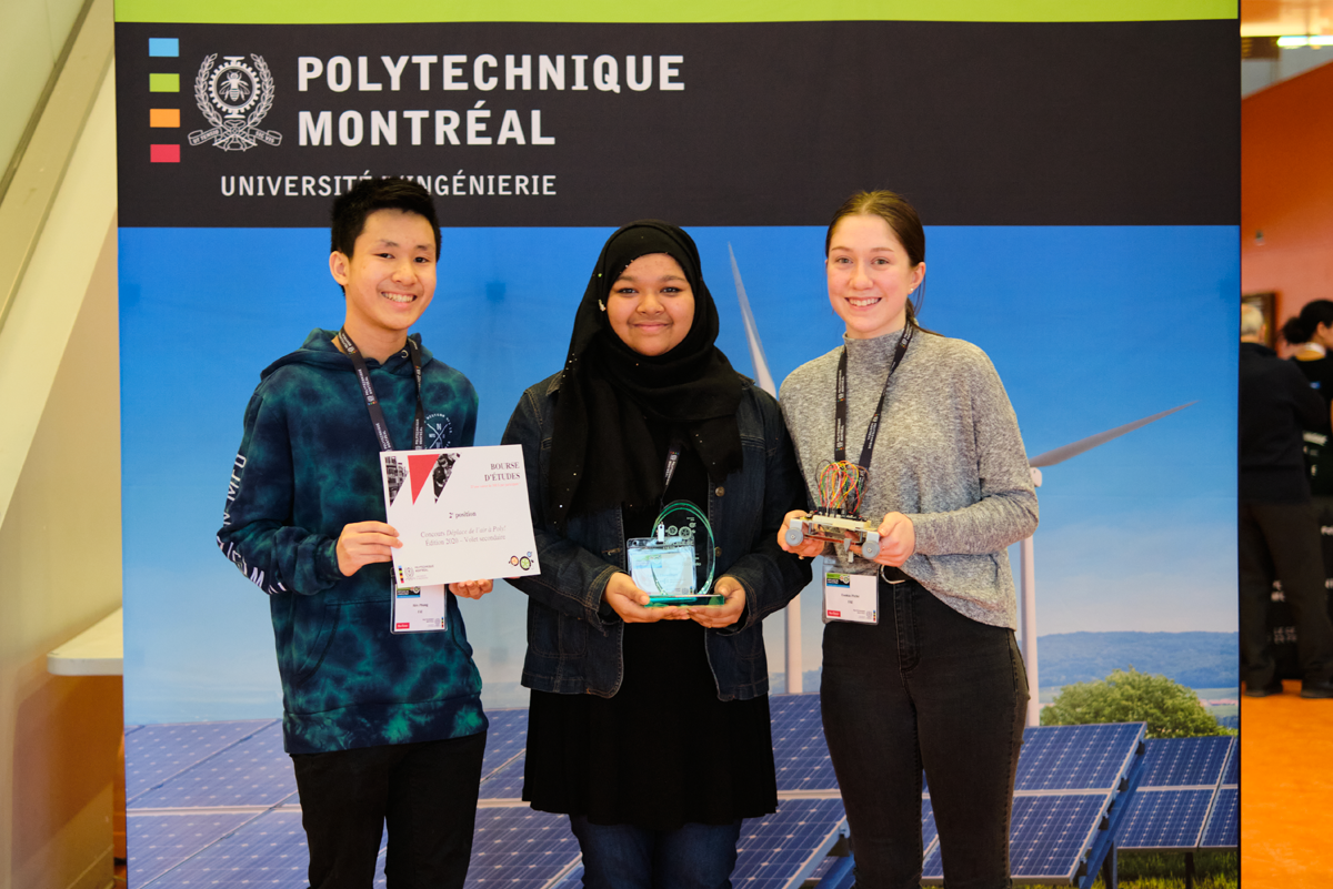 De gauche à droite : Alex Phung, Fabiha Chowdhury et Esokia Piché. (Photo : Isabelle Racine) De gauche à droite : Alex Phung, Fabiha Chowdhury et Esokia Piché. (Photo : Isabelle Racine)
