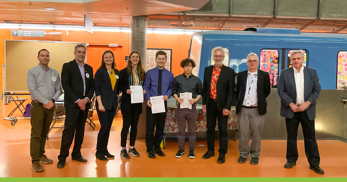 Les personnes lauréates de prix du cours GBM3100 à l'hiver 2023, les enseignants et les membres du jury. Les personnes lauréates de prix du cours GBM3100 à l'hiver 2023, les enseignants et les membres du jury.