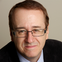 Prix de la ministre: Professor Michel Meunier receives the Guy-Rocher award