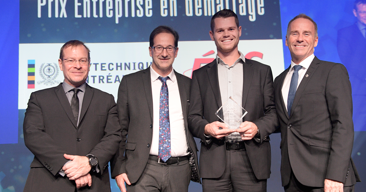 Remise du prix Entreprise en démarrage au Gala des Prix Innovation 2019 de l'ADRIQ (Photo : Normand Huberdeau) Remise du prix Entreprise en démarrage au Gala des Prix Innovation 2019 de l'ADRIQ (Photo : Normand Huberdeau)