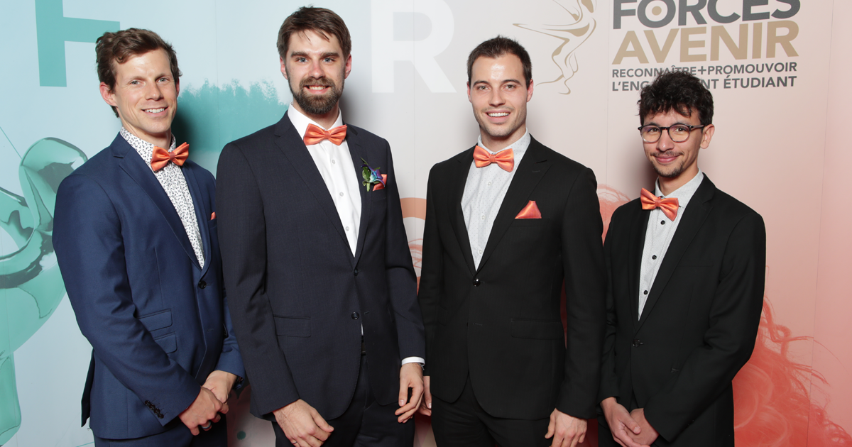 Les étudiants aux cycles supérieurs Guillaume Gaudet, Laurent Blanchet et Samuel Lecours et le diplômé Mathieu Ramananarivo, de la jeune entreprise Biolift, finalistes dans la catégorie « Entrepreneuriat, affaires et vie économique ». Les étudiants aux cycles supérieurs Guillaume Gaudet, Laurent Blanchet et Samuel Lecours et le diplômé Mathieu Ramananarivo, de la jeune entreprise Biolift, finalistes dans la catégorie « Entrepreneuriat, affaires et vie économique ».