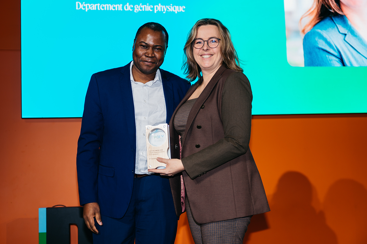 Foutse Khomh, directeur de la recherche et de l'innovation, et Caroline Boudoux, professeure titulaire au Département de génie physique. (Photo : Annie Diotte) Foutse Khomh, directeur de la recherche et de l'innovation, et Caroline Boudoux, professeure titulaire au Département de génie physique. (Photo : Annie Diotte)