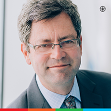 Sylvain Martel, professeur titulaire au Département de génie informatique et de génie logiciel. (Photo : Caroline Perron)