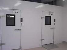 Drinking-water treatment and distribution: Temperature-controlled cooling chambers