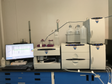 Chromatographe ionique avec générateur d'éluant