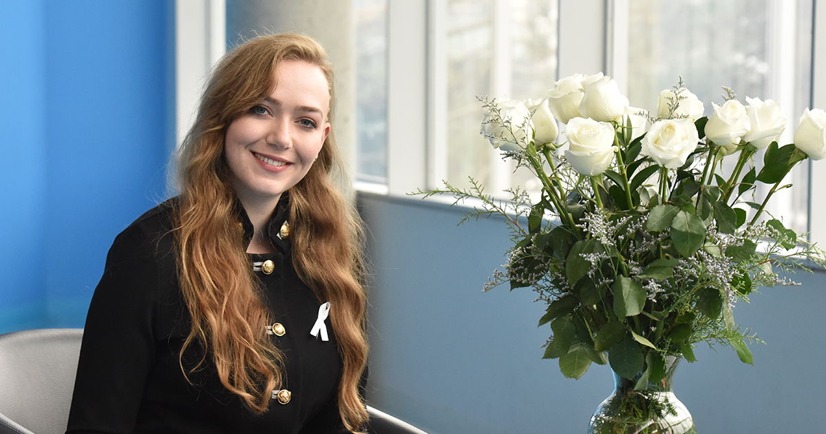 Willow Dew, seventh recipient of the Order of the White Rose Willow Dew, seventh recipient of the Order of the White Rose