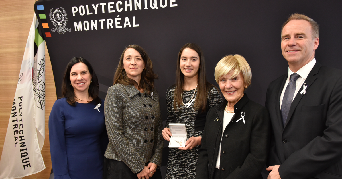 From left to right: Valérie Plante, mayor of Montreal; Nathalie Provost, Polytechnique graduate injured during the 1989 tragedy and ambassador of the Order of the White Rose; Ella Thomson, third recipient of the Order of the White Rose scholarship; Michèl From left to right: Valérie Plante, mayor of Montreal; Nathalie Provost, Polytechnique graduate injured during the 1989 tragedy and ambassador of the Order of the White Rose; Ella Thomson, third recipient of the Order of the White Rose scholarship; Michèl