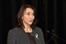 Nathalie Provost, diplômée de Polytechnique blessée lors de la tragédie de 1989 et ambassadrice de l’Ordre de la rose blanche Nathalie Provost, diplômée de Polytechnique blessée lors de la tragédie de 1989 et ambassadrice de l’Ordre de la rose blanche